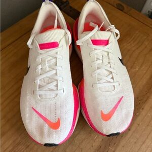 Nike Women’s White and Pink Running Shoes